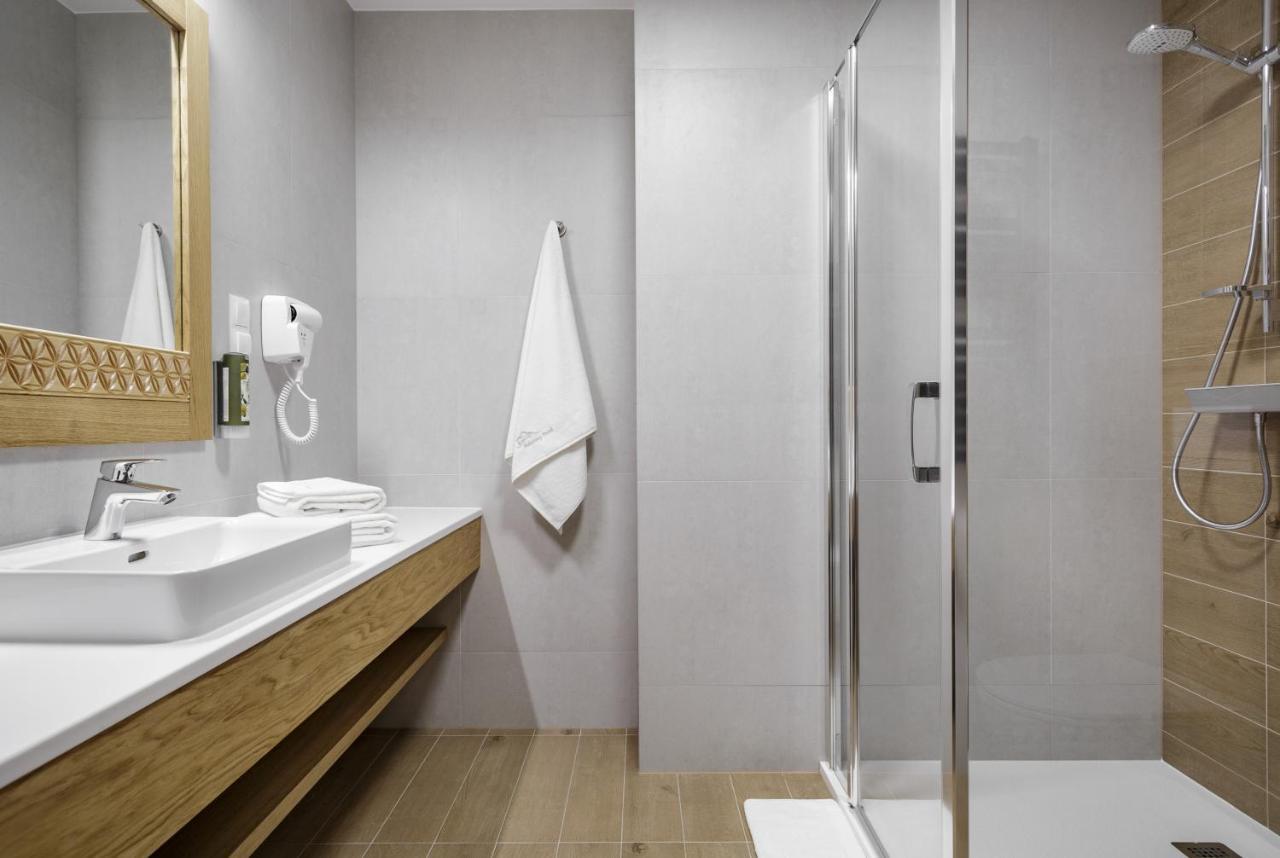 Hotel Foluszowy Potok ザコパネ エクステリア 写真